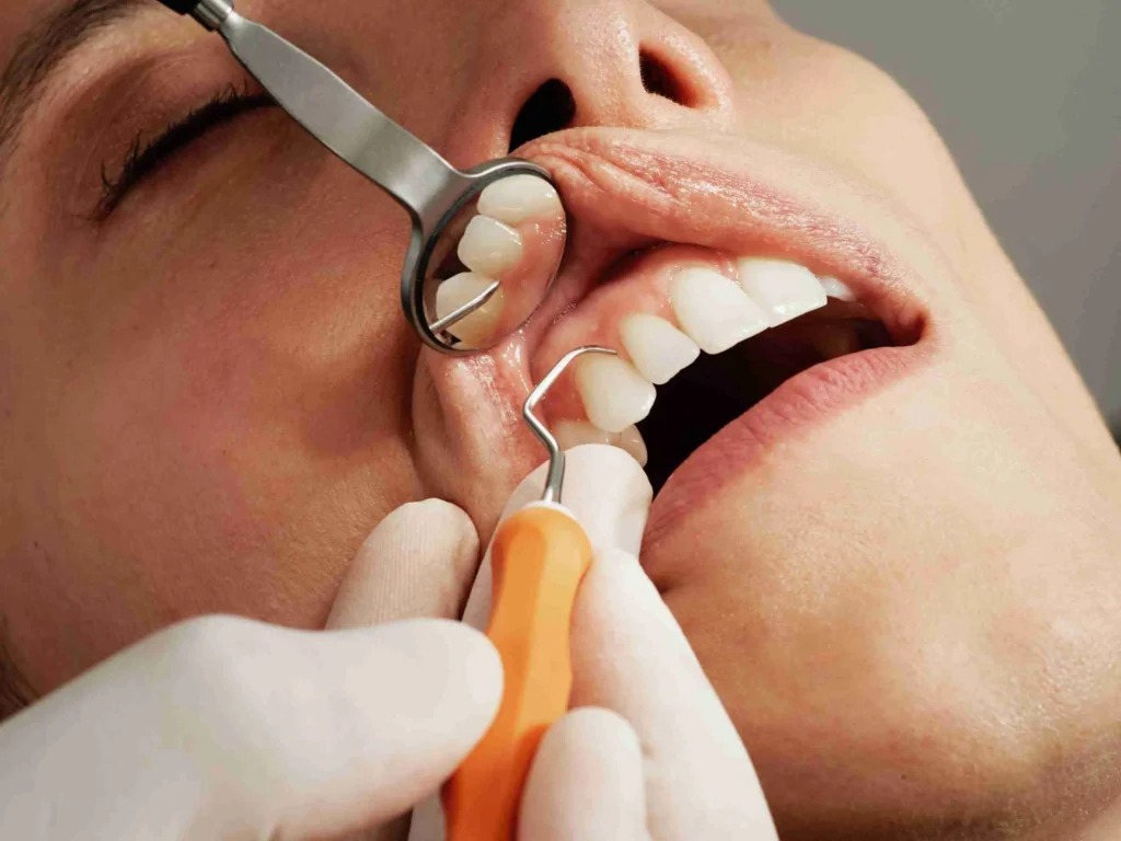 Minor oral surgical care in the dental chair